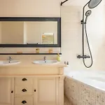 Haussmannien Standing And Confort - Sauna - 7 Pers